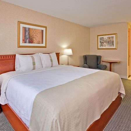 Holiday Inn Montreal Midtown Kamer foto