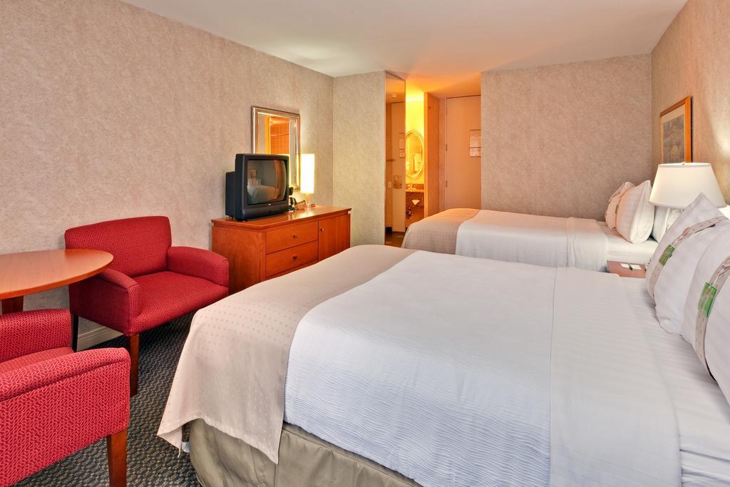 Holiday Inn Montreal Midtown Kamer foto