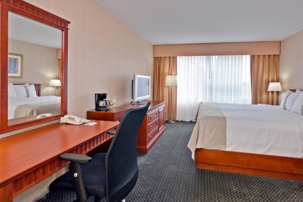 Holiday Inn Montreal Midtown Kamer foto