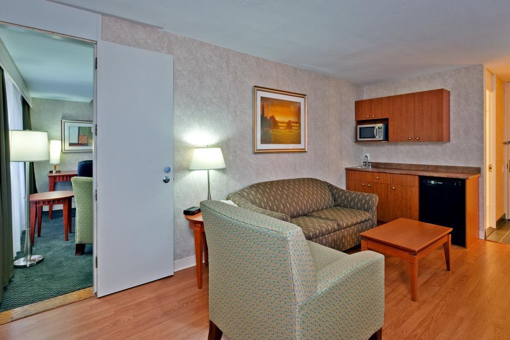 Holiday Inn Montreal Midtown Kamer foto